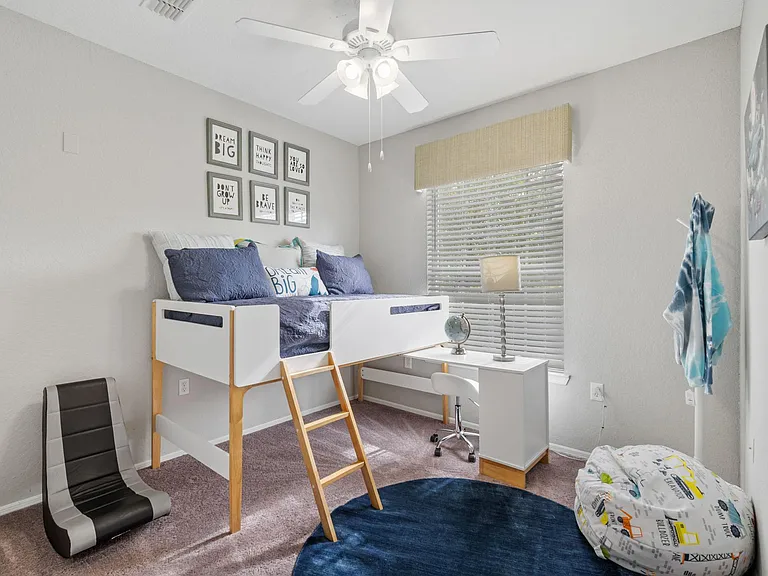 The Grand Reserve at Tampa Palms Apartments — Photo 11