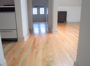 5702 Darlington Rd, Pittsburgh, PA 15217