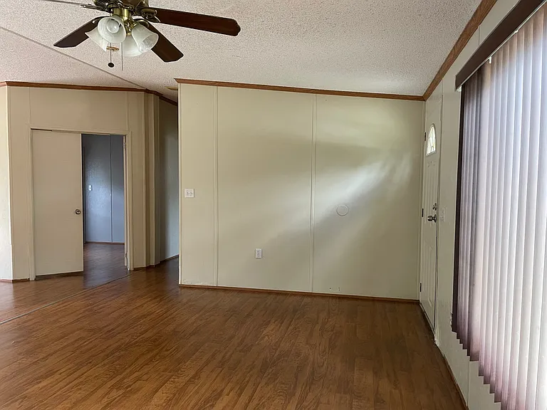 11864 Atlantic Cir — Photo 5