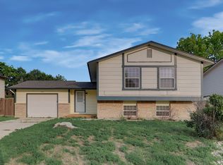 7485 Cabin Ridge Dr, Colorado Springs, CO 80911
