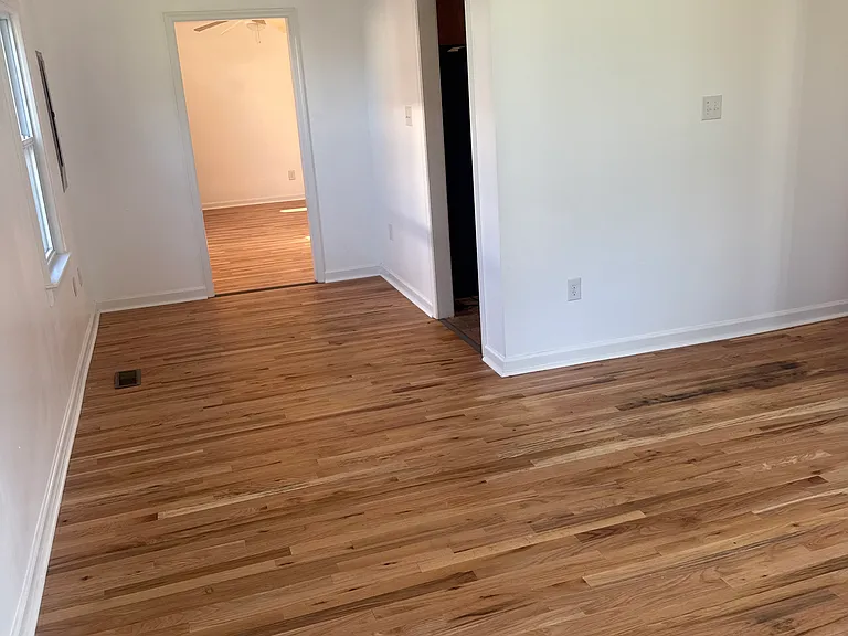 6 Thornrose Ave — Photo 7