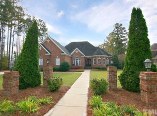 146 Lakeshore Dr, Benson, NC 27504