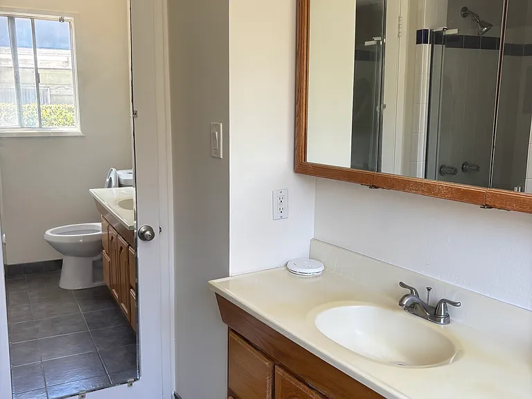 15608 Gerkin Ave — Photo 11