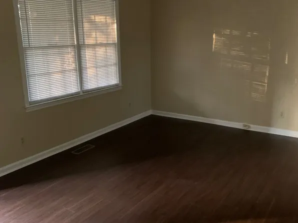 2426 Whispering Pines Cir, Albany, GA 31707