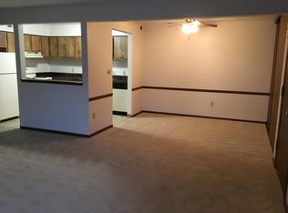 1823 Hampton Knoll Dr, Akron, OH 44313