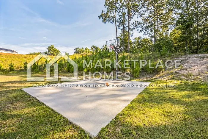 750 Holderness Ct — Photo 28