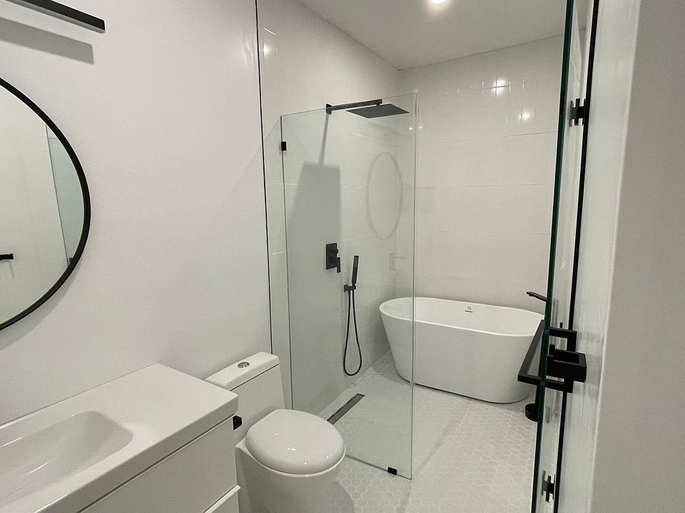 1st image of 1255 S Muirfield Rd #1255