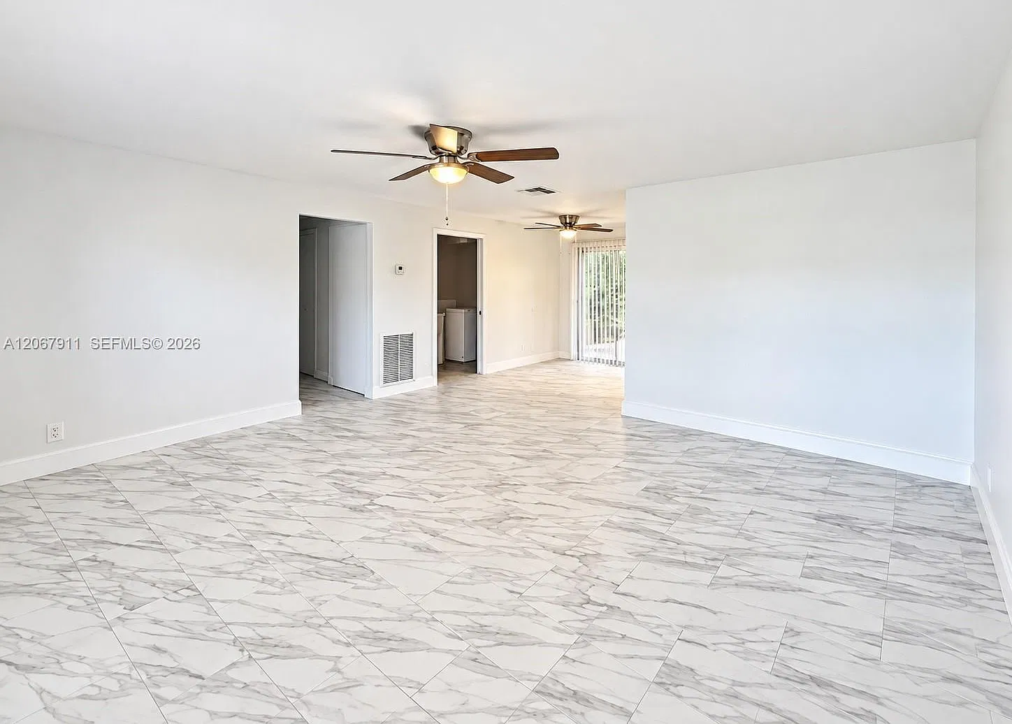 Palm Beach Cabana Colony — Photo 2