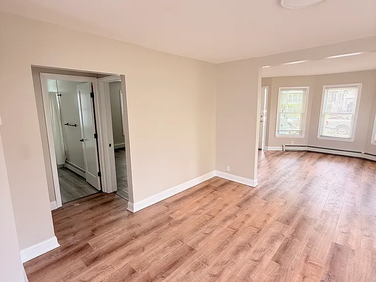 190 S Highland St #1 — Photo 13