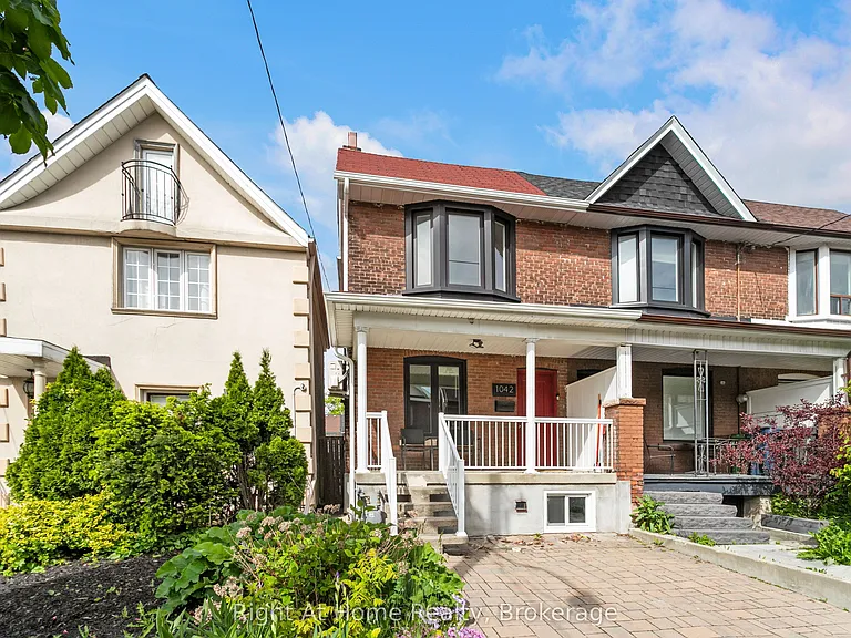 1042 Saint Clarens Ave #BASEMENT — Photo 1