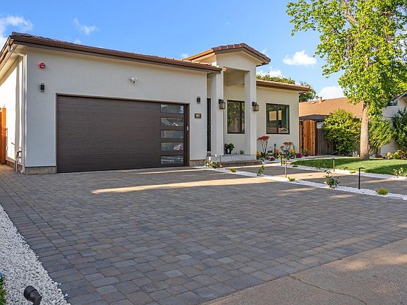 3rd image of 18851 Casa Blanca Ln