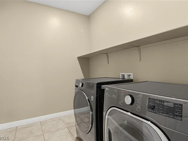 4627 Chestnut Tiger St — Photo 36