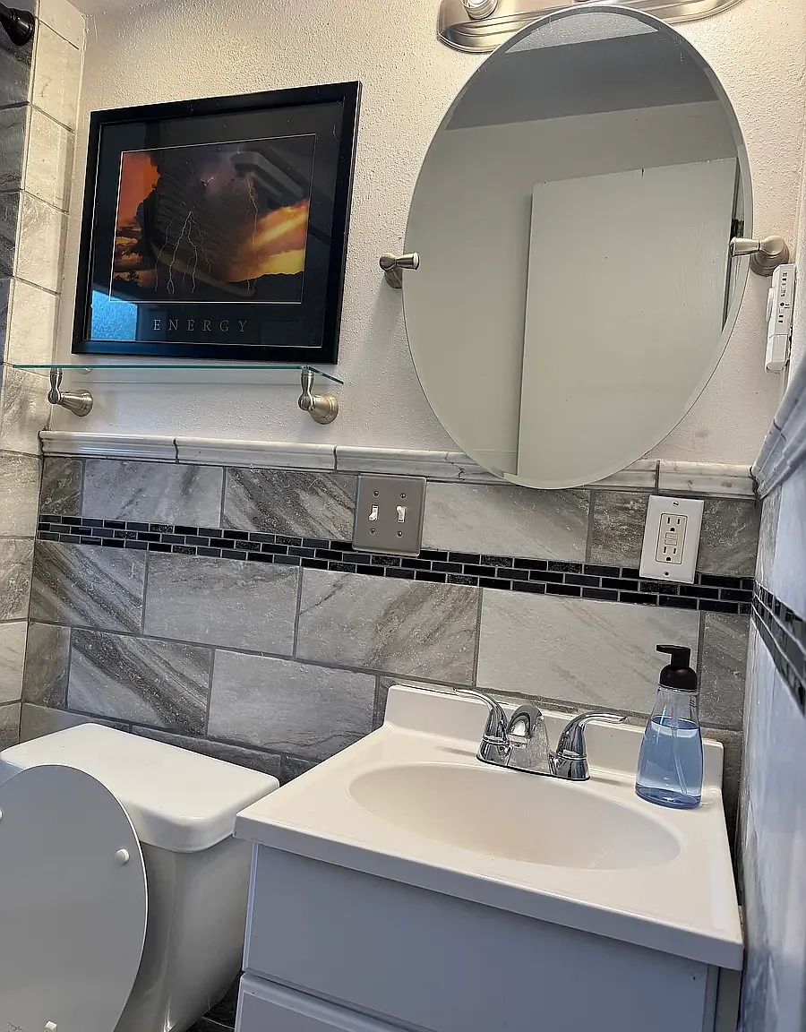 Studio, 305 sqft, $1,285 — Photo 4