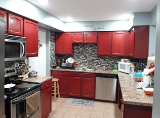 3217 W Bryn Mawr Ave APT 302, Chicago, IL 60659