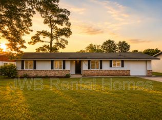 1703 Old Middleburg Rd N, Jacksonville, FL 32210