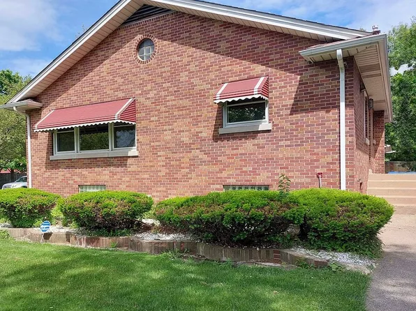 14201 S Green Bay Ave, Chicago, IL 60633