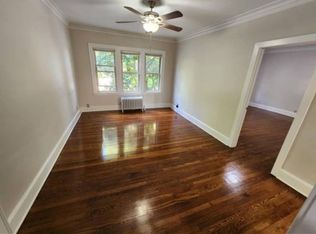 3918 N Lockwood Ave, Chicago, IL 60641