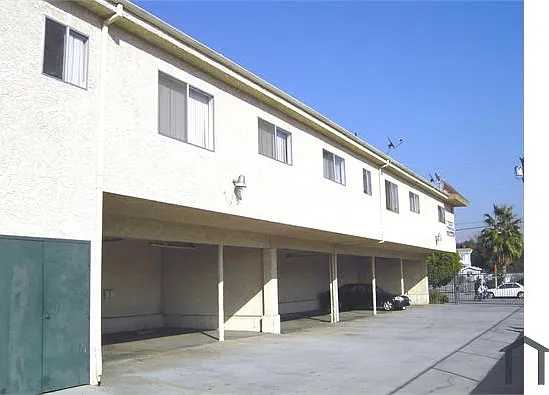 1 bed, 650 sqft, $1,850 — Photo 3
