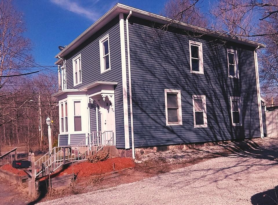 8 Oak St, North Attleboro, MA 02760 Zillow