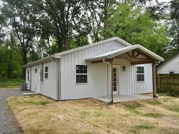 1242 W Gabbard Rd, Linton, IN 47441