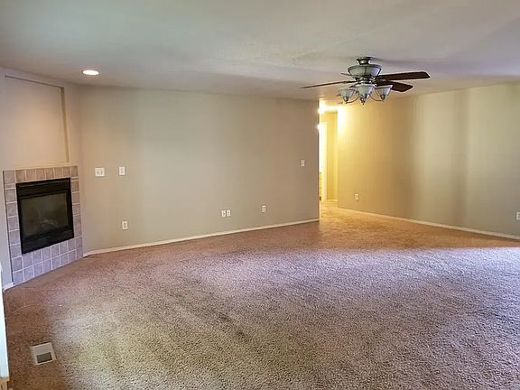 2nd image of 5509 NE 30th Ave