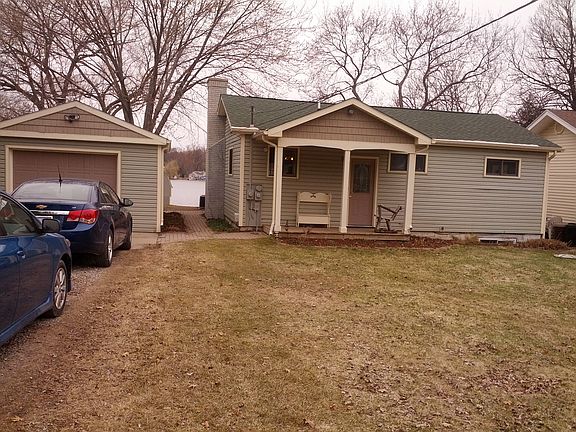 4th image of 2938 Cady Dr