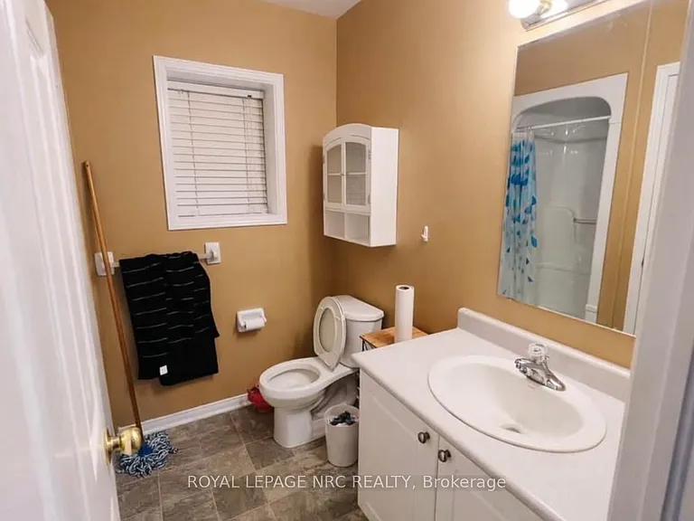 173 Autumn Cres — Photo 11
