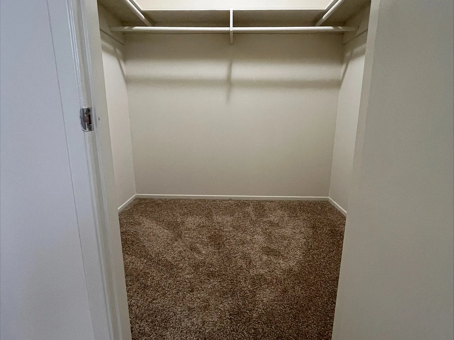21025 Victor St. — Photo 4