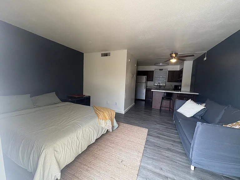 Scottsdale 5th Ave. Apartments — Photo 32