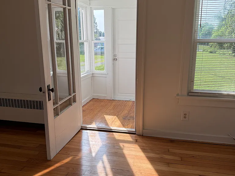 1076 New Loudon Rd — Photo 13