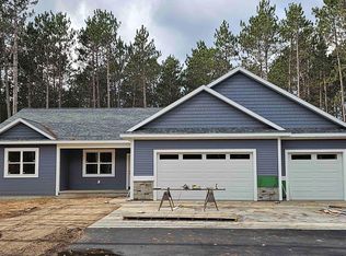 1947 Cascade Trl, Traverse City, MI 49685