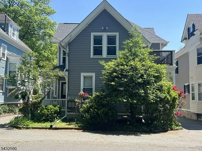 39 Wetmore Ave #B — Photo 23