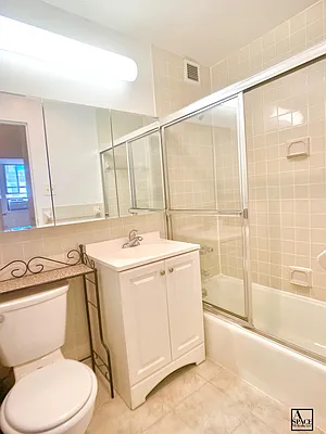 Rented by A Space Realty NY LLC | media 5