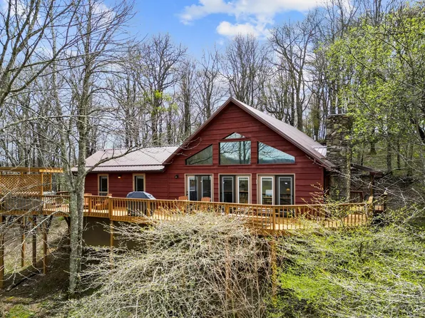 304 Sarvis Ln, Mars Hill, NC 28754