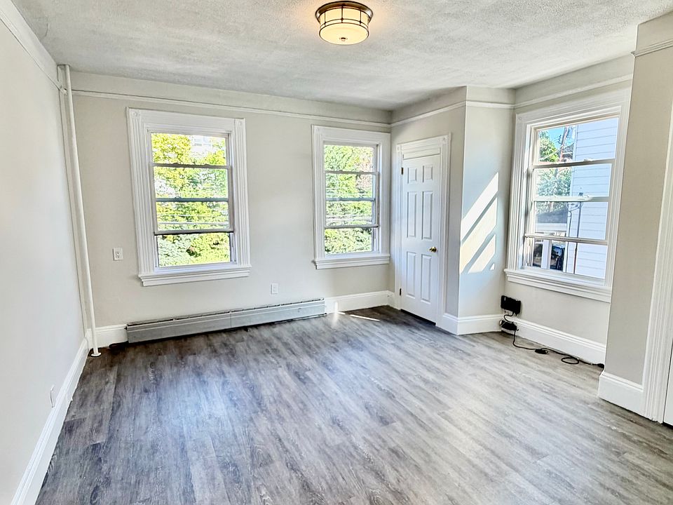 1st image of 53 John St Floor 2