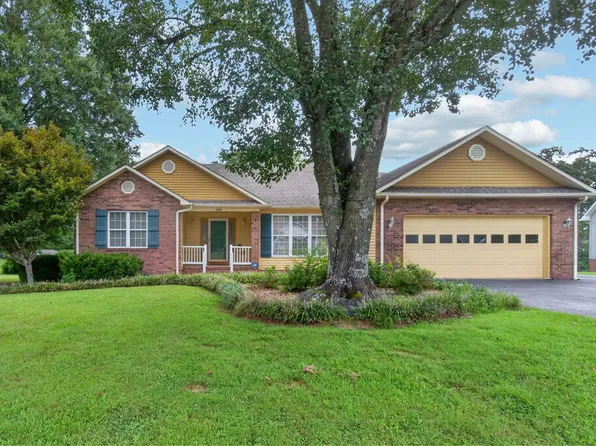 2526 Park West Dr, Cookeville, TN 38501