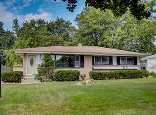 5611 S 39th St, Milwaukee, WI 53221