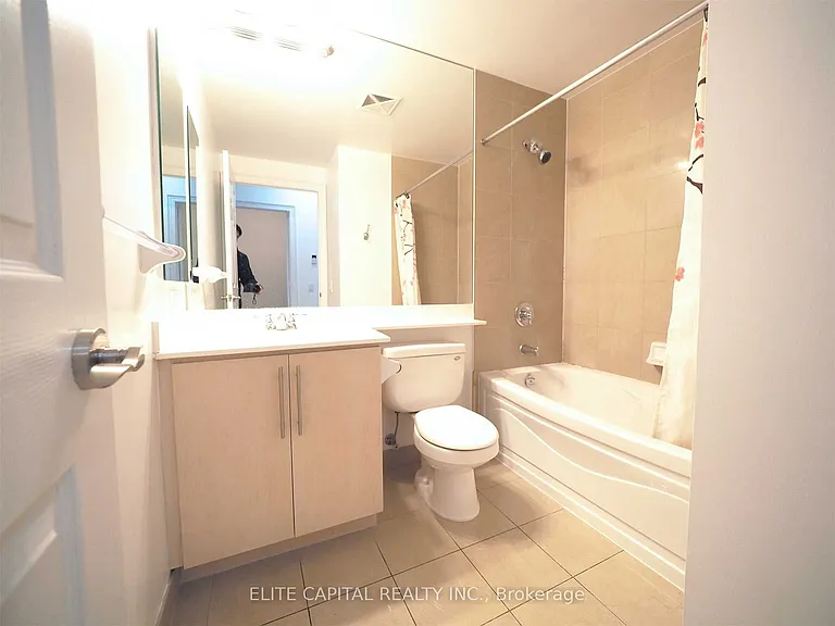 25 Greenview Ave #1623 — Photo 8