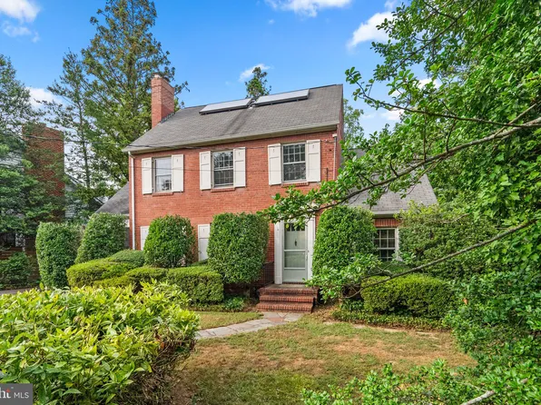 411 E Jefferson St, Falls Church, VA 22046