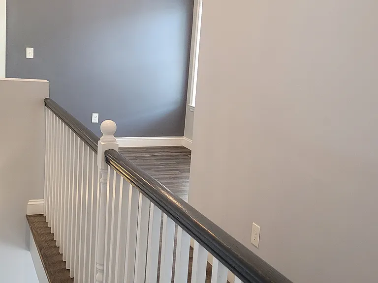 Elegant second floor landing