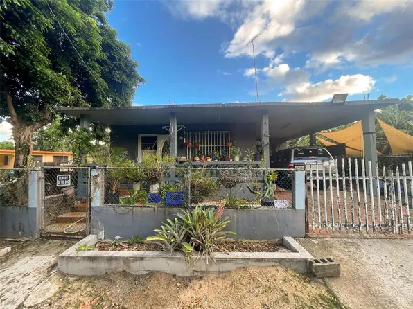 144 CALLE GRANATE, VIEQUES, PR 00765