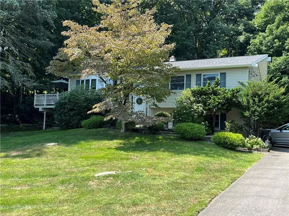 133 Frozen Ridge Road, Newburgh, NY 12550