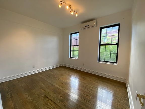5th image of 2501 Tilden Ave #2A
