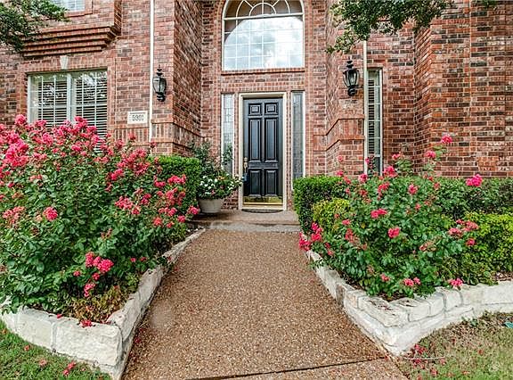 3rd image of 5901 Sicilian Cir