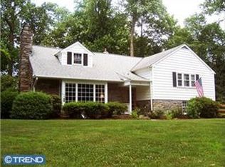 9 Princeton Rd, Wayne, PA 19087