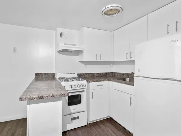 88 Fulton Street image 6 of 10