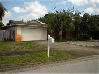 5th image of 1631 Lema Dr