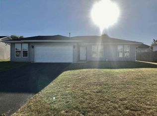 15611 Stonecrest Rd, South Beloit, IL 61080