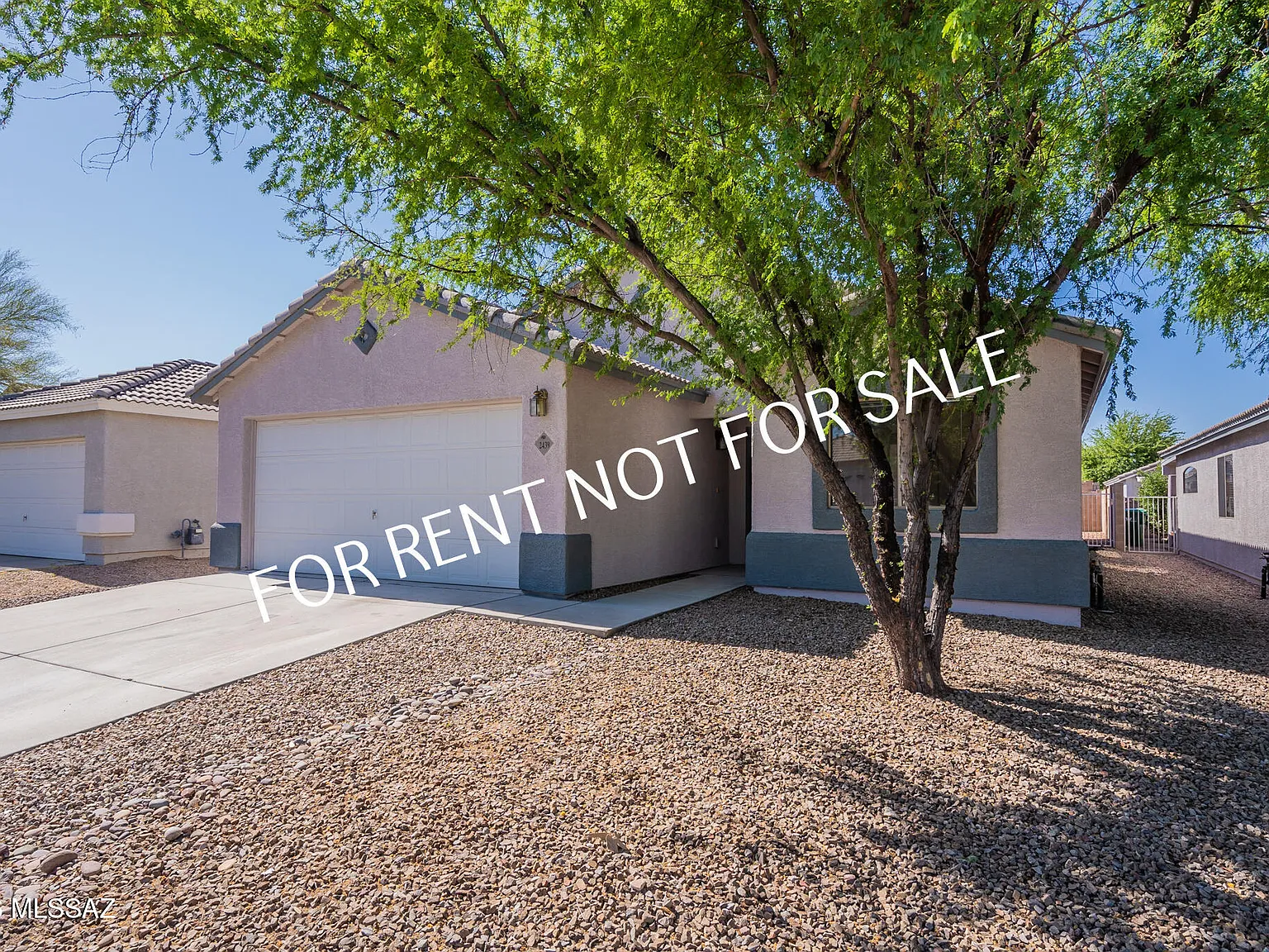 3 bed, 2.0 bath, 1741 sqft, $1,875 — Photo 2