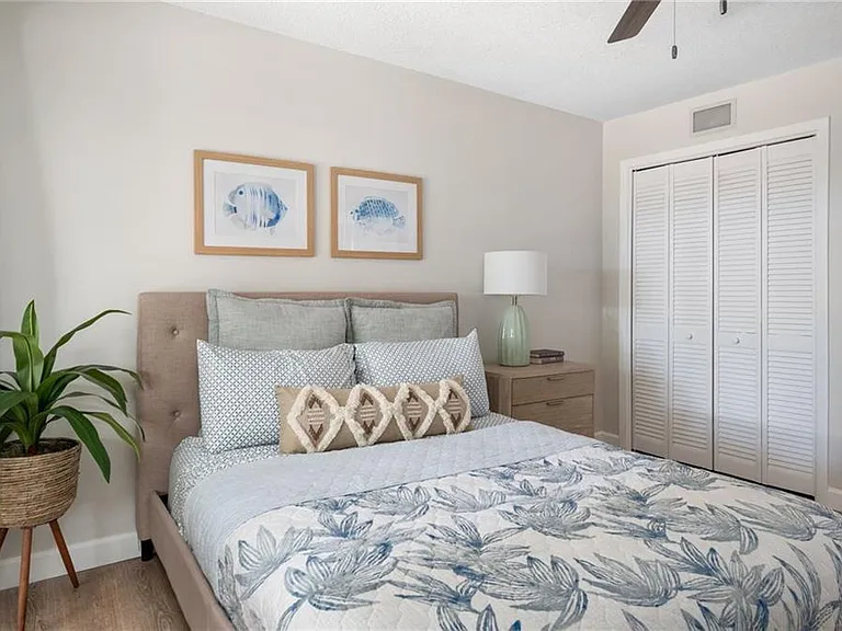 925 Coquina Ln #923 — Photo 13